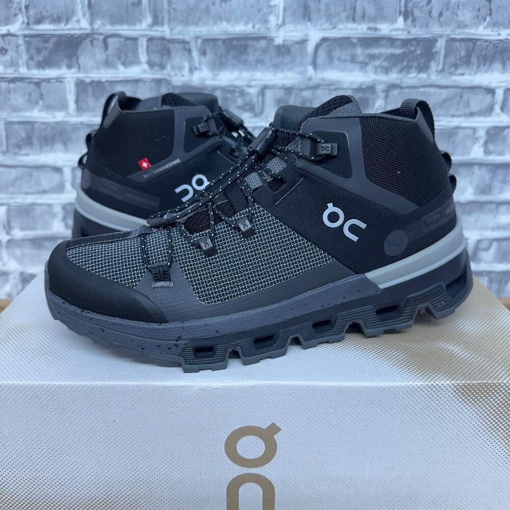 On Running Cloudtrax Black Rock Trail Hiking Boots Sneakers Womens Size 5.5 New